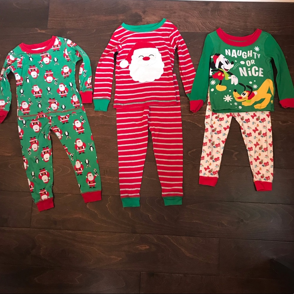 Boys Christmas Pajamas Size 2T Set of 2